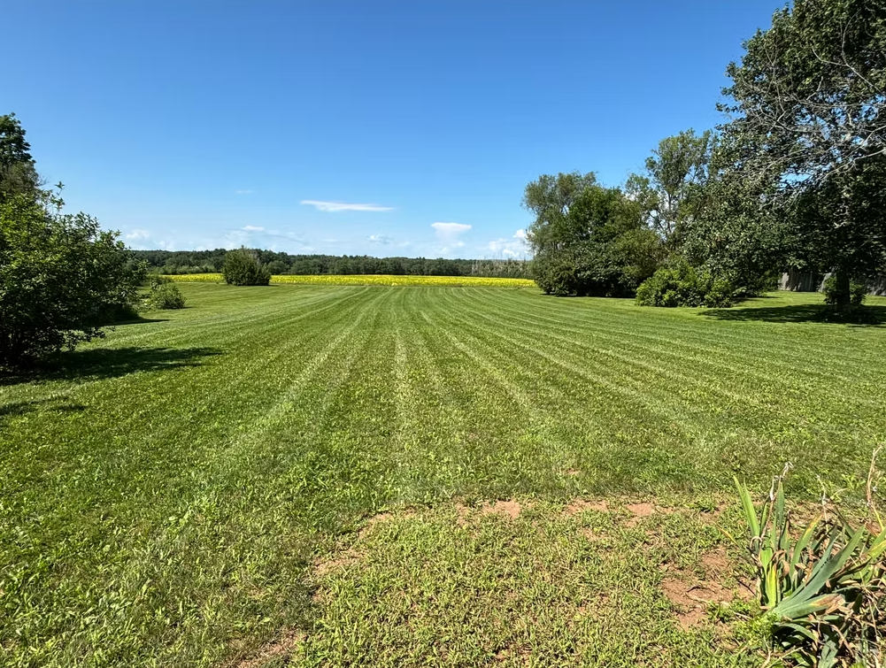 Stoddard Lawn Care - Landscaping Services in Coldbrook, Nova Scotia